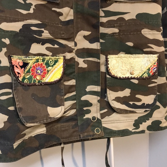 Beautiful Stories Camo Jacket - Picture 3 of 7